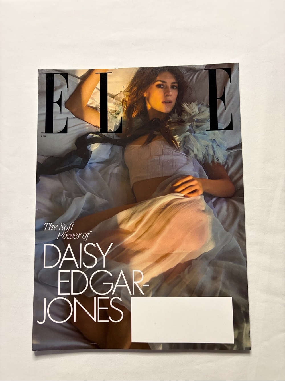 EllE Daisy Edgar-Jones “The Soft Power Of” Issue April 2025 Magazine